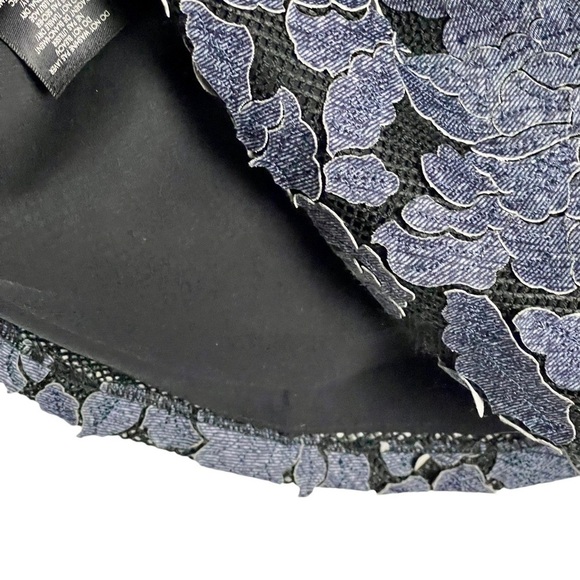 ALICE + OLIVIA FONDA SLEEVELESS DROP WAIST DENIM FLORAL APPLIQUE MINI DRESS - Picture 13 of 16